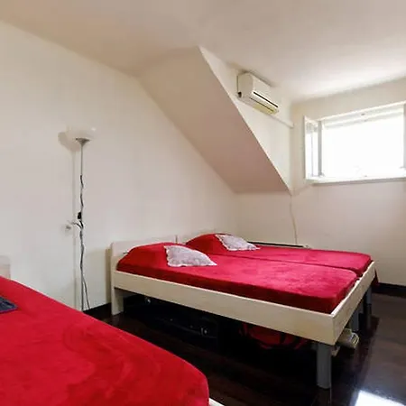 Marty Apartament *